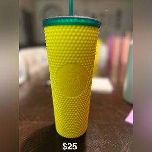 ‼️SOLD‼️Starbucks Cup - ON LEFT NO TAGS available